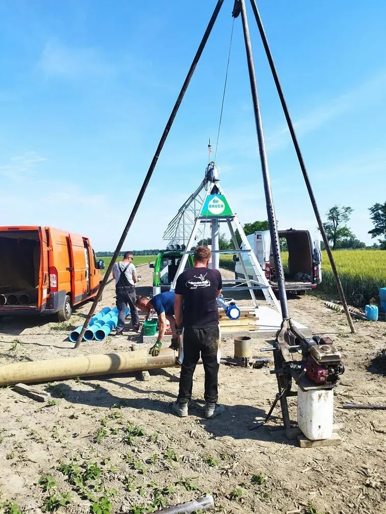 Kútfúrási projekt